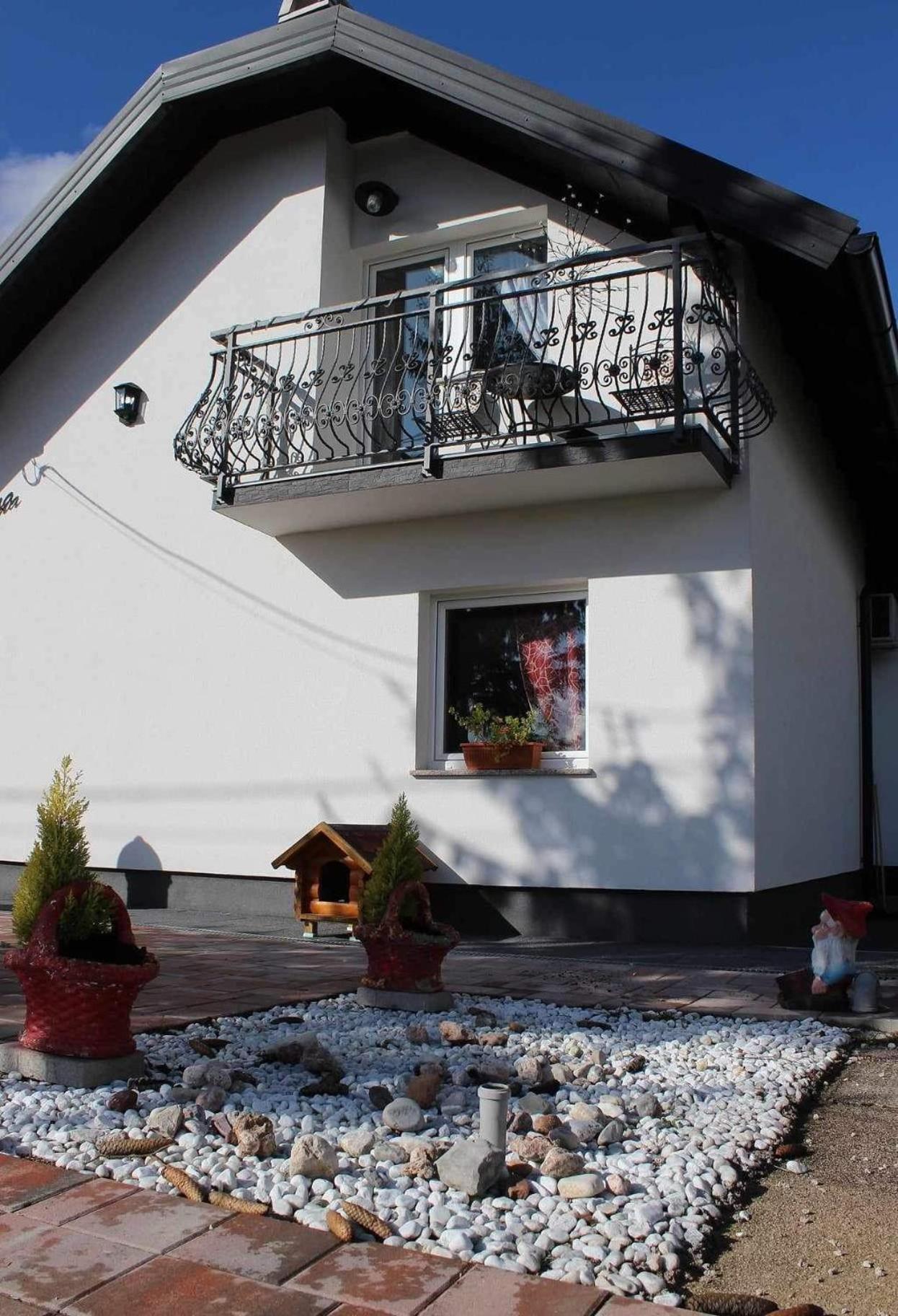 Relax Home Rajna Korenica Exterior foto